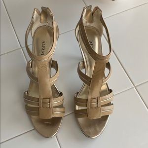 Alfani nude kitten heel sandals